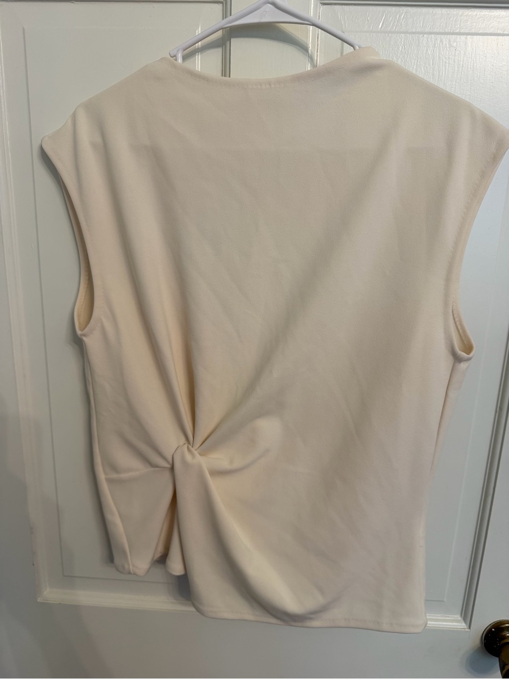 Tanya Taylor Sleeveless Twist-front Tank in Cream